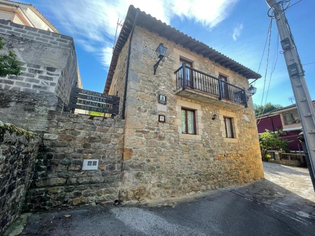 Apartamentos Rurales La Casa Vieja De Alceda المظهر الخارجي الصورة