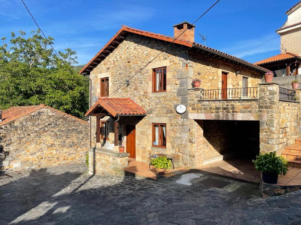 Apartamentos Rurales La Casa Vieja De Alceda المظهر الخارجي الصورة