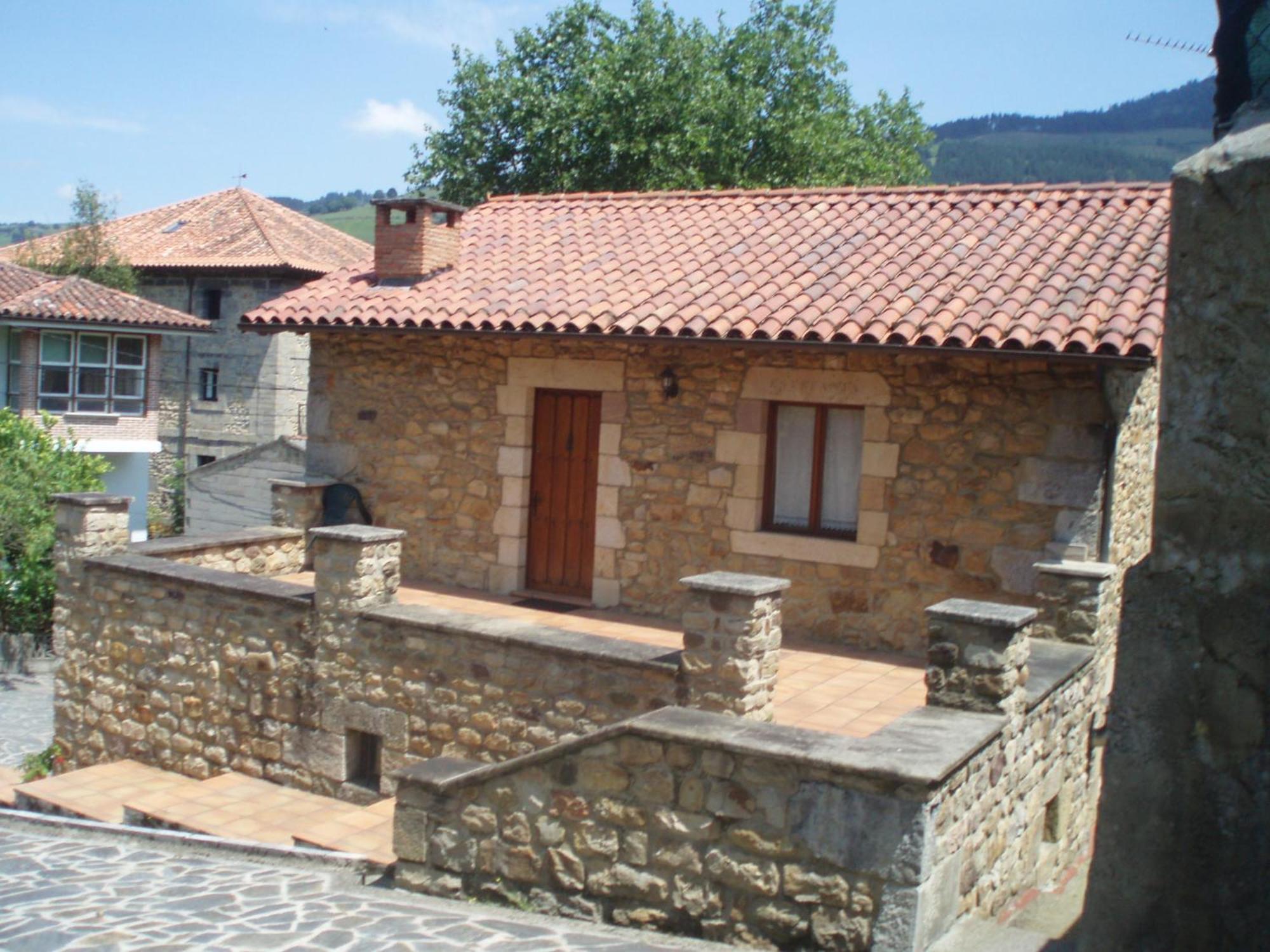 Apartamentos Rurales La Casa Vieja De Alceda المظهر الخارجي الصورة