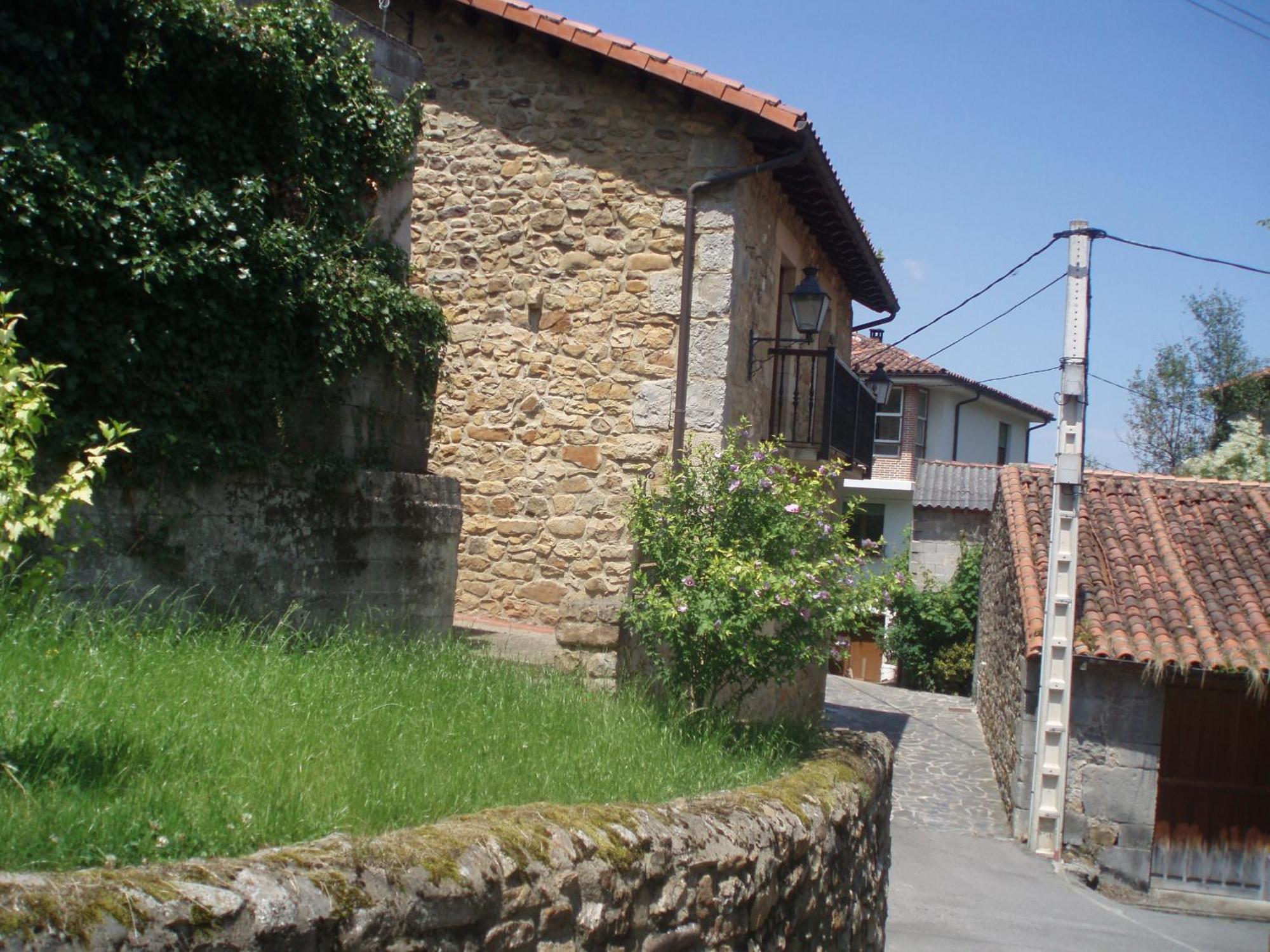 Apartamentos Rurales La Casa Vieja De Alceda المظهر الخارجي الصورة