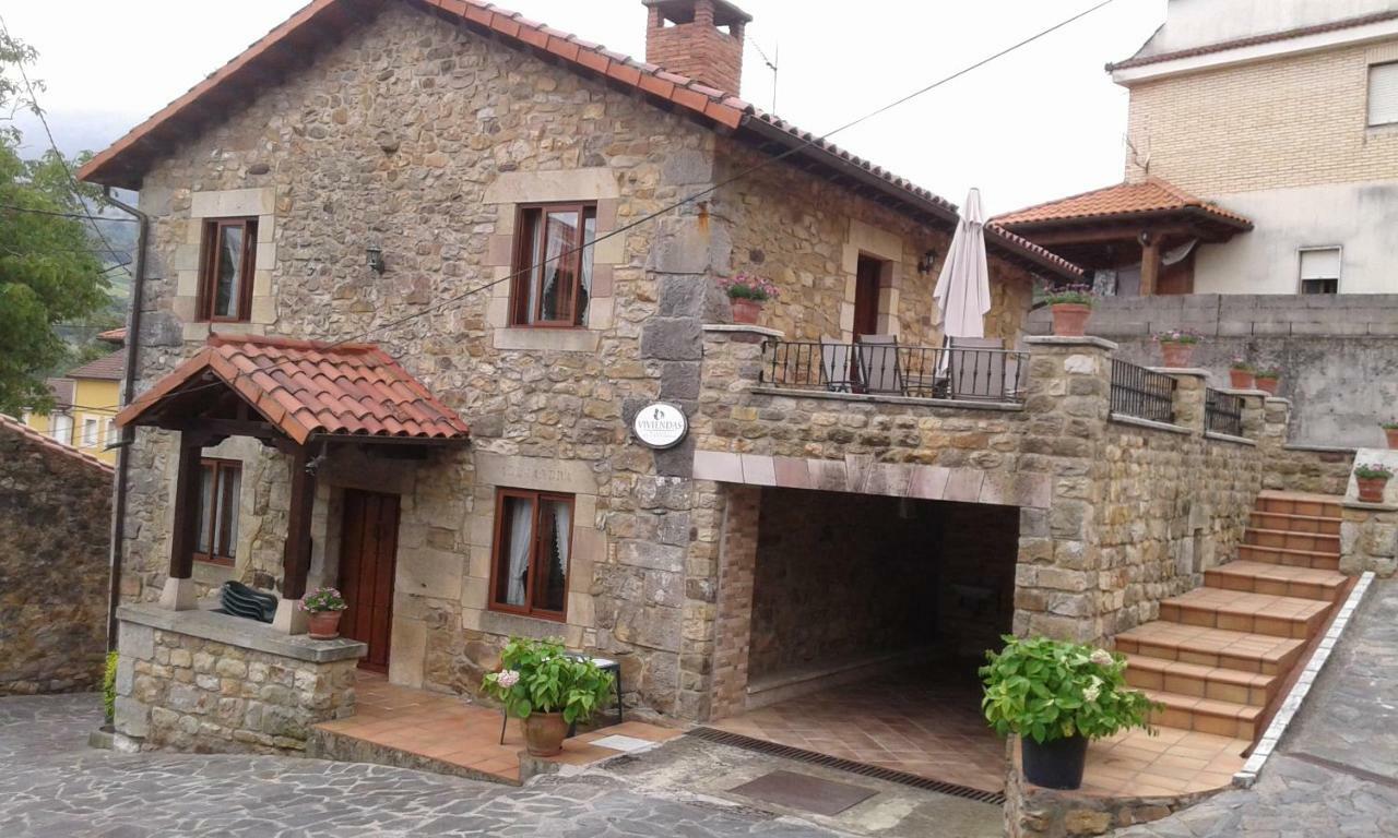 Apartamentos Rurales La Casa Vieja De Alceda المظهر الخارجي الصورة